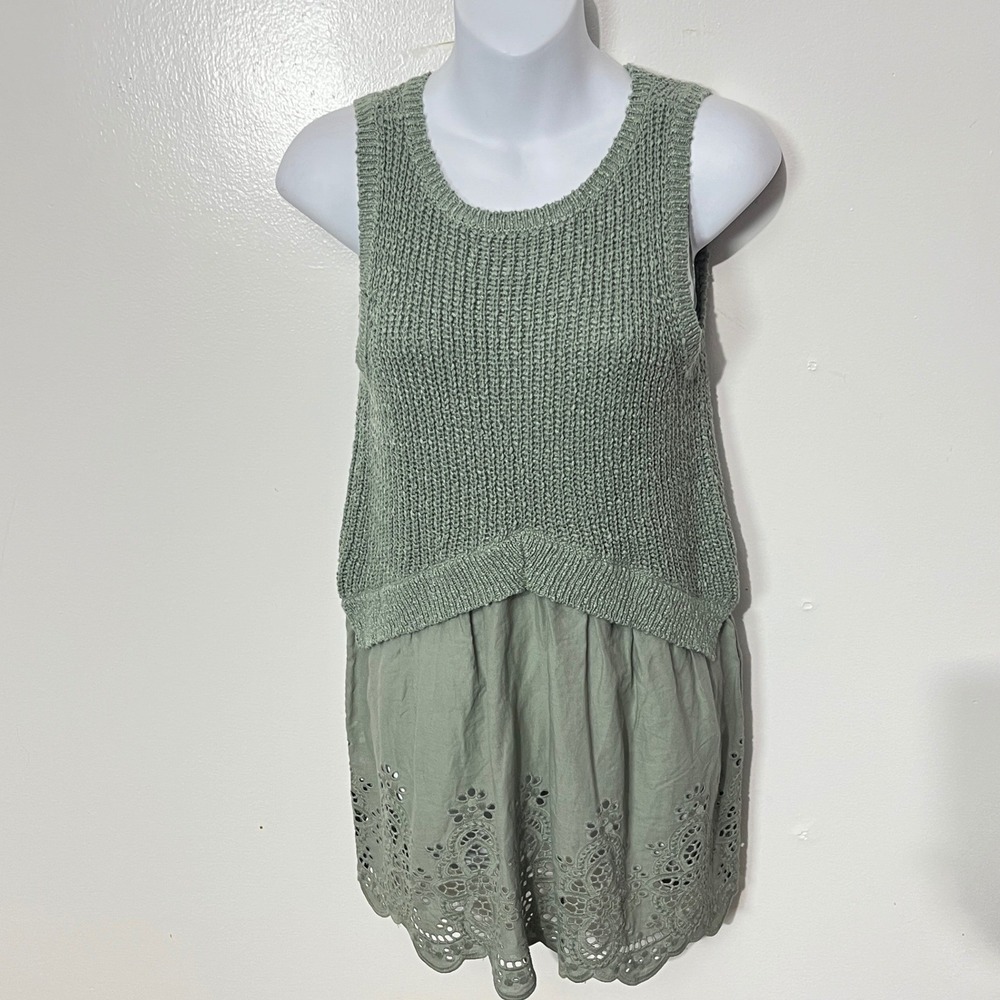 A Pea in the Pod Maternity‎ Top Womens S Green Knit Eyelet Lace Mixed Media